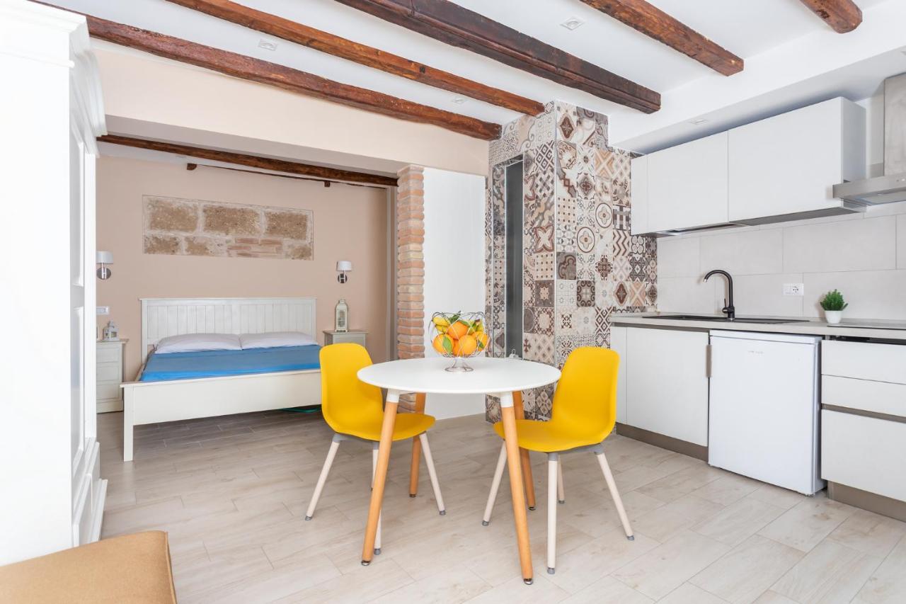 Carmencita Apartment Alghero Bagian luar foto